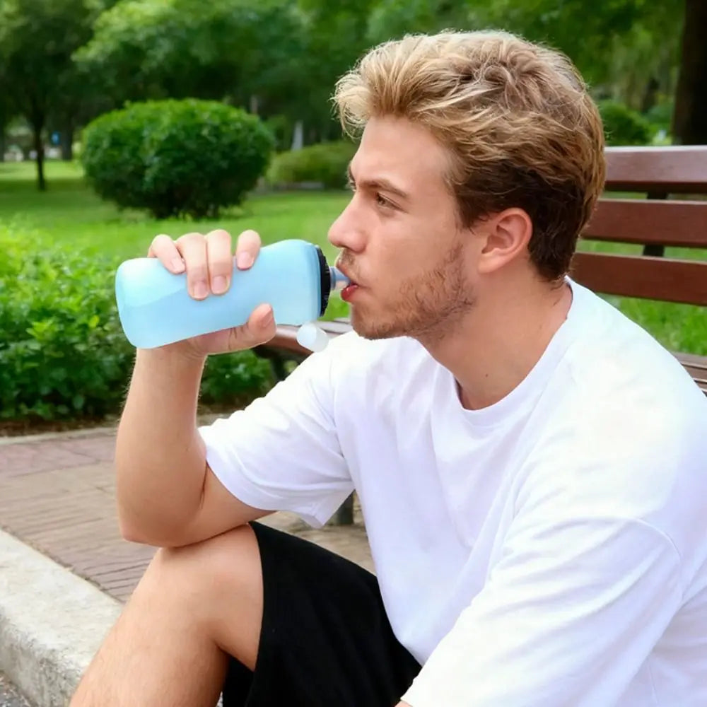 Handheld Collapsible Cycling Bottle 350ml Capacity Wide Mouth Hydration Bottle Silicone Soft Flask Gym